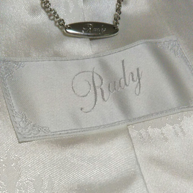 週末限定価格 新品 Rady ポケットビジュー付き ロングコート ベージュ 6