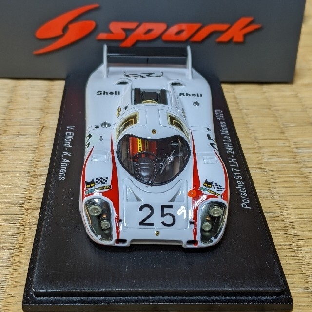 Spark、スパーク1/43　ポルシェ917LHルマン