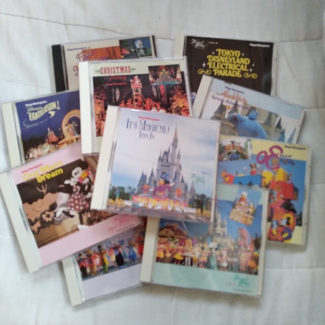 Disney(ディズニー)のトレジャーズ・オブ・ファンタジー エンタメ/ホビーのCD(ポップス/ロック(邦楽))の商品写真