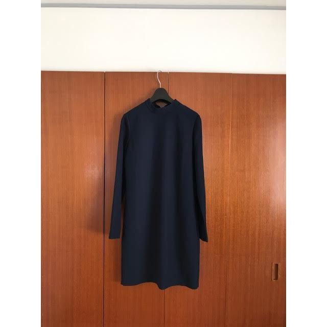 CARVEN(カルヴェン)の未使用 CARVEN ポリエステル ワンピース 定価5万7000円 レディースのワンピース(ロングワンピース/マキシワンピース)の商品写真