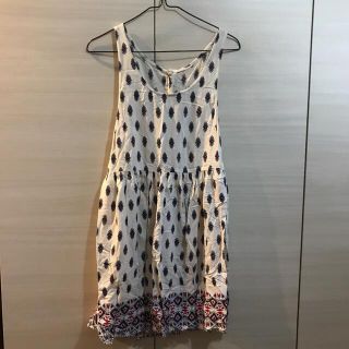 エイチアンドエム(H&M)のワンピース ノースリーブ エスニック ボヘミアン M(ひざ丈ワンピース)