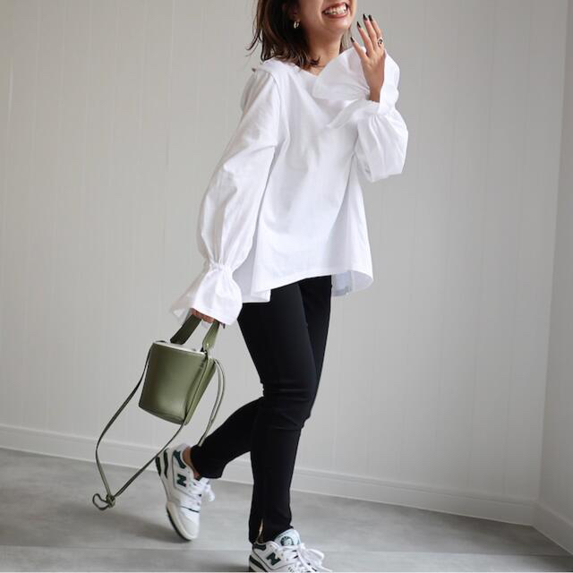 長期納期 gypsohila カットソー 新品タグ付き - winterparksmiles.com