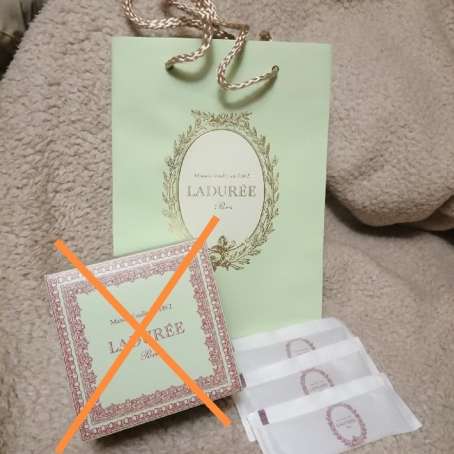 LADUREE(ラデュレ)のLADUREE ラデュレ ショップ袋&保冷剤 レディースのバッグ(ショップ袋)の商品写真