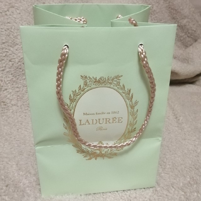 LADUREE(ラデュレ)のLADUREE ラデュレ ショップ袋&保冷剤 レディースのバッグ(ショップ袋)の商品写真