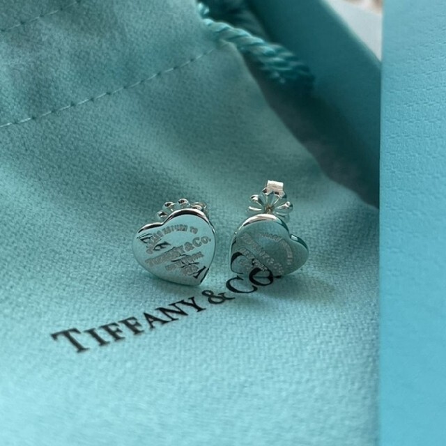 Tiffany リターントゥハートピアス美品