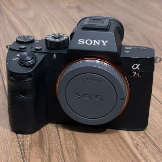 ソニー(SONY)のSONY ILCE−7RM3 α7RIII ボディ(ミラーレス一眼)