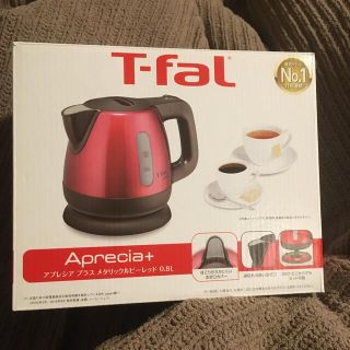 ティファール(T-fal)のティファール　電気ケトル　アプレシアプラスルビーレッド　0.8L(電気ケトル)