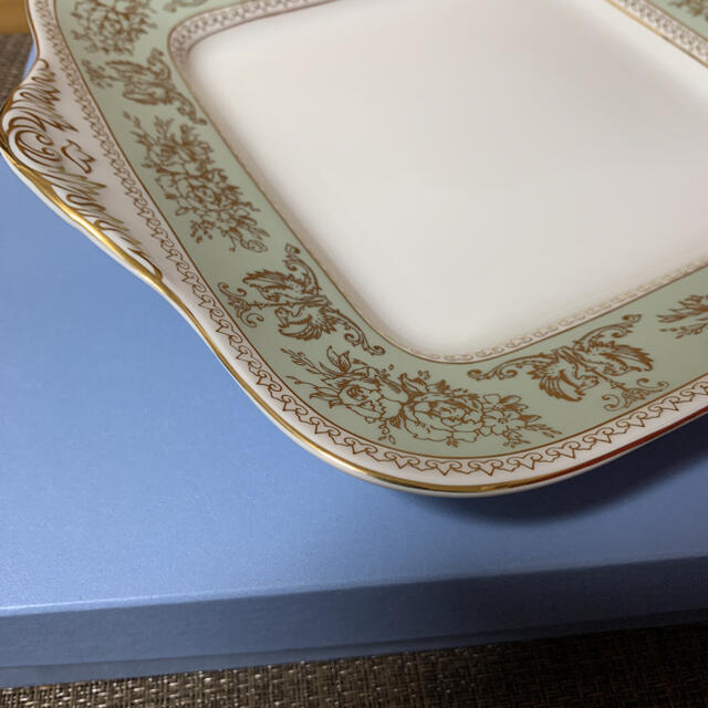 箱付 ウェッジウッド コロンビア セージグリーン スクエアbbプレート ワンピース専門店 箱付 ウェッジウッド コロンビア セージグリーン スクエアbbプレート 食器