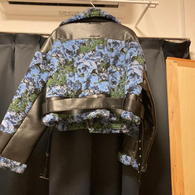 JEANASIS(ジーナシス)の美品　元値16500円 レディースのジャケット/アウター(ライダースジャケット)の商品写真