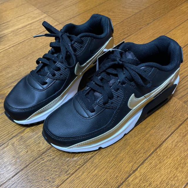 NIKE(ナイキ)のNIKE AIR MAX 90 LTR GS レディースの靴/シューズ(スニーカー)の商品写真