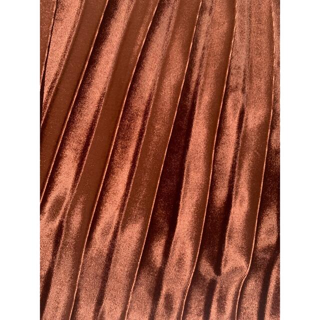 ベロアスカート　プリーツスカート ロングスカート　茶色　ブラウン レディースのスカート(ロングスカート)の商品写真