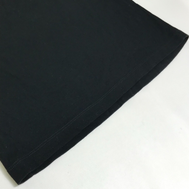 FENDI(フェンディ)のフェンディ FS7300 ロゴ 花柄 丸首 半袖Tシャツ ブラック×グリーン系 レディースのトップス(Tシャツ(半袖/袖なし))の商品写真