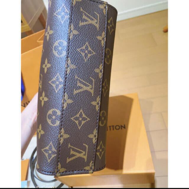 LOUIS VUITTON(ルイヴィトン)のルイヴィト　サックブラBB ❣️ レディースのバッグ(ショルダーバッグ)の商品写真