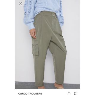 ザラ(ZARA)のZARA カーゴパンツ　カーキ(ワークパンツ/カーゴパンツ)