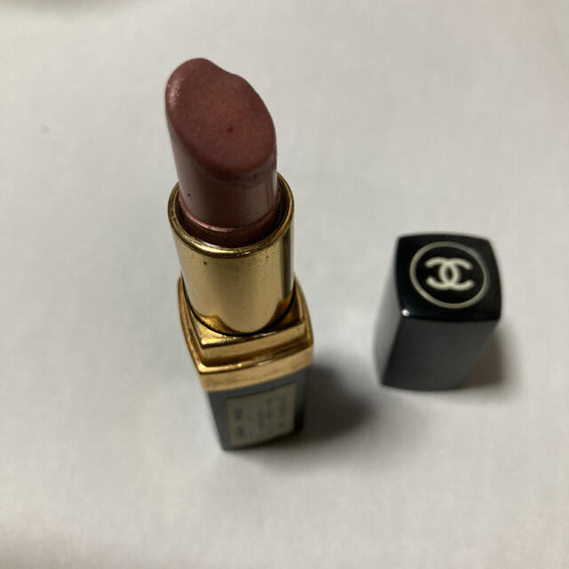 CHANEL(シャネル)のシャネル　口紅　64 コスメ/美容のベースメイク/化粧品(口紅)の商品写真