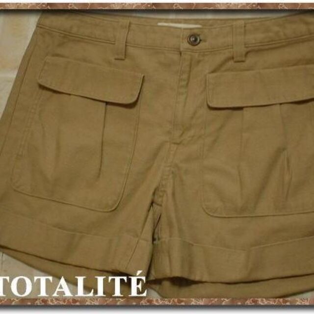 La TOTALITE(ラトータリテ)のラトータリテ　ショートパンツ　茶 レディースのパンツ(ショートパンツ)の商品写真