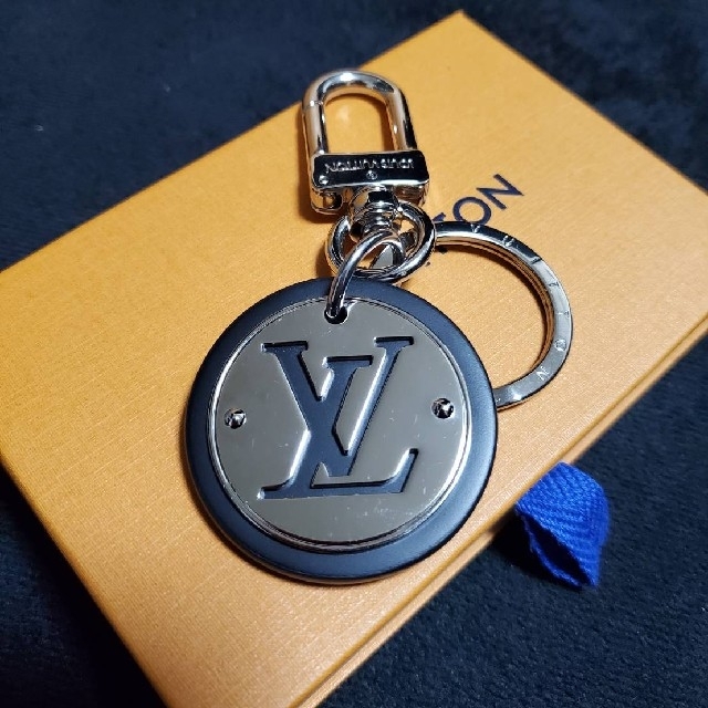 LOUIS VUITTON - LOUIS VUITTON ルイ・ヴィトン LVサークル