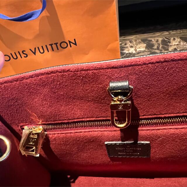 LOUIS VUITTON(ルイヴィトン)のLOUIS VUITTON オンザゴー　PM ノワール✖️ベージュ レディースのバッグ(ハンドバッグ)の商品写真