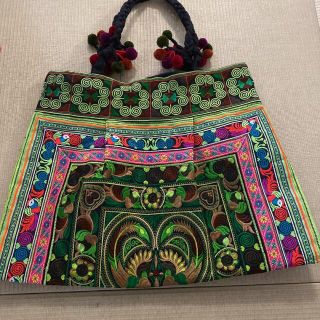 チチカカ(titicaca)のグアテマラ刺繍BIGトートバッグ新品未使用。早くも値下げ(トートバッグ)