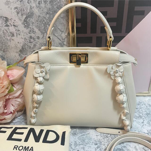 FENDI✩.*希少フラワーモチーフ ミニ ピーカブー★ショルダー＆ハンドバッグレディース