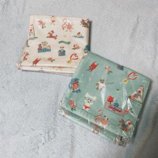 キャスキッドソン(Cath Kidston)の新品未使用　キャスキッドソン　スポーティードックス　タオルハンカチ　2枚セット(ハンカチ)