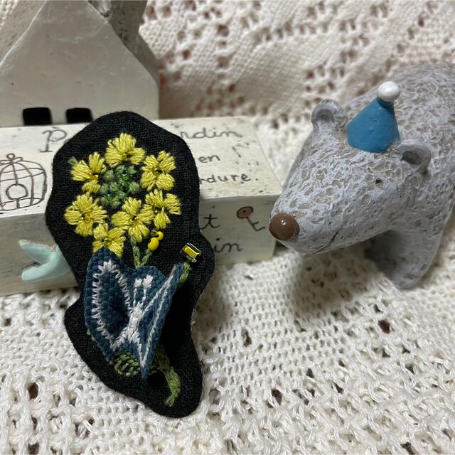 ブローチ/コサージュ 確認用*手作りブローチ*菜の花一輪春想ふ〜青いちょうちょのブローチ 349999.65円 1年修理保証 c6300 ヴィンテージ ブローチ