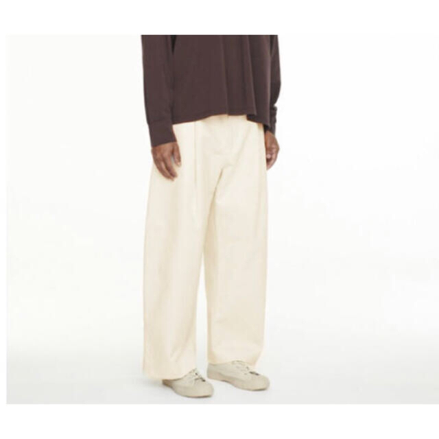 COMOLI(コモリ)のSTUDIO NICHOLSON VOLUME PLEAT PANTS  メンズのパンツ(スラックス)の商品写真