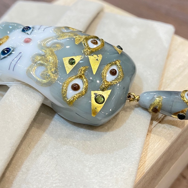トンボ玉作家 城下鮎子さん 帯留め クリムトネコ ガラス工芸品 単品