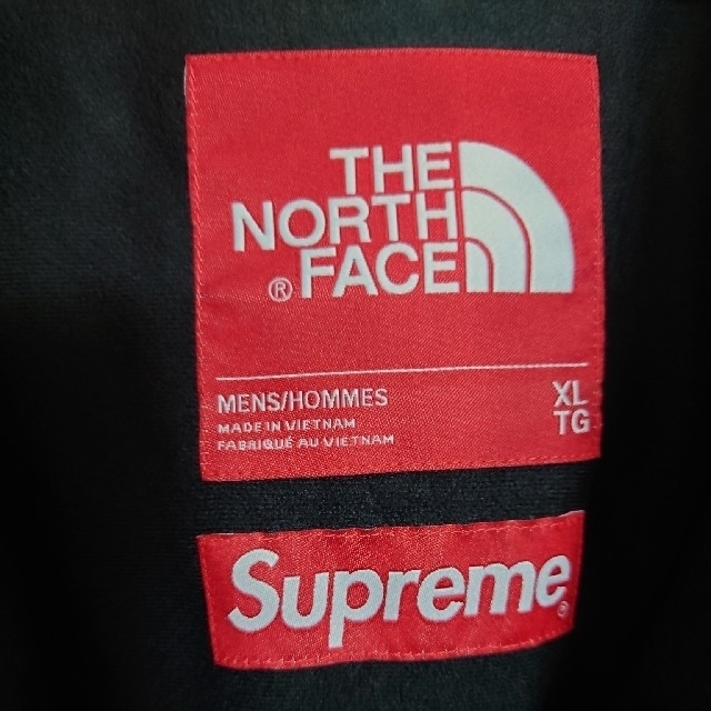 Supreme(シュプリーム)のSupreme / The North Face S Logo Mountain メンズのジャケット/アウター(マウンテンパーカー)の商品写真