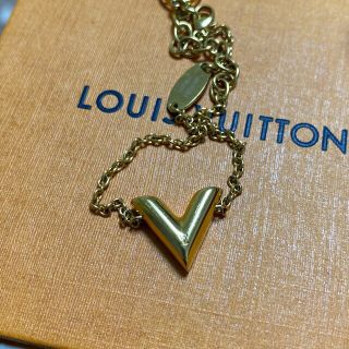 ルイヴィトン(LOUIS VUITTON)のルイヴィトン　エセンシャルV ブレスレット 美品(ブレスレット/バングル)