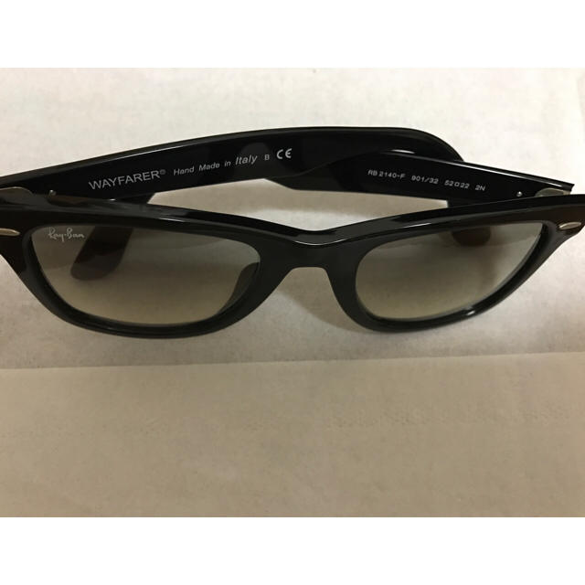 Ray-Ban(レイバン)の超美品 Ray-Ban レイバンサングラス RB2140-F メンズのファッション小物(サングラス/メガネ)の商品写真