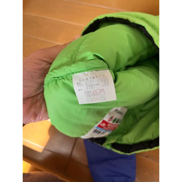 THE NORTH FACE(ザノースフェイス)のノースフェイス　キッズ　ダウンジャケット　100 グリーン キッズ/ベビー/マタニティのキッズ服男の子用(90cm~)(ジャケット/上着)の商品写真