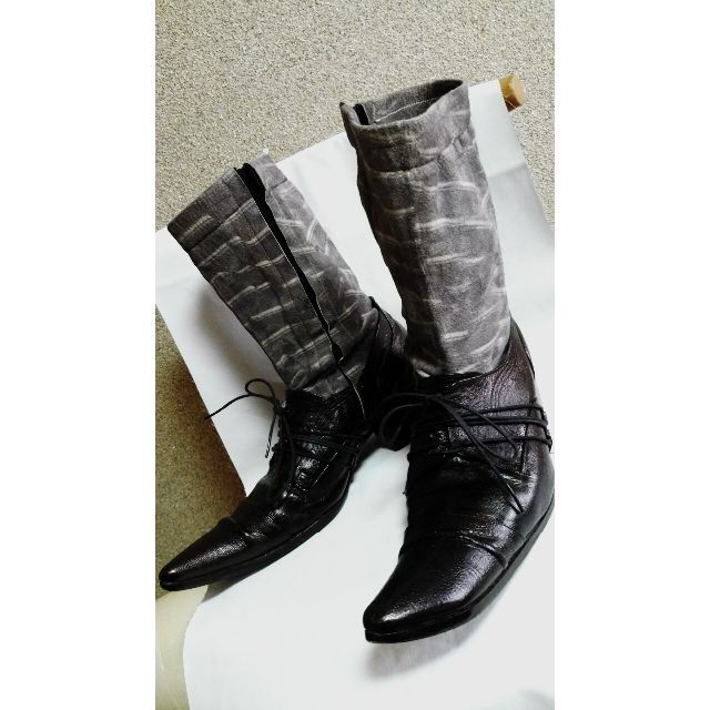 HIROMUT AKAHAR A(ヒロムタカハラ)の正規 ロエン ヒロムタカハラ バターナイフミドルロング ヒールブーツ 黒 41/ メンズの靴/シューズ(ブーツ)の商品写真