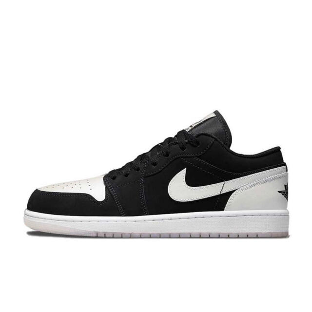 スニーカーNike Air Jordan 1 Low Omega/Black/White