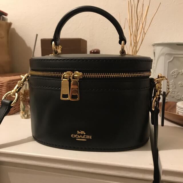 新品未使用 コーチ coach バニティバッグ　ショルダーバッグレディース