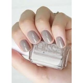 エッシー(Essie)の翌日•匿名発送 ：essie nail color…⭐︎(マニキュア)