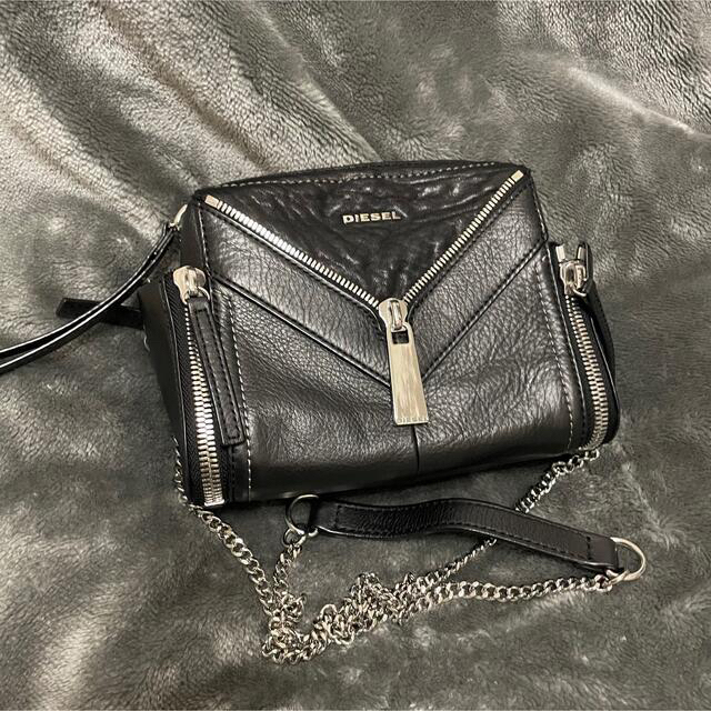 即購入可】diesel チェーン ショルダーバッグ clubpetschile.cl
