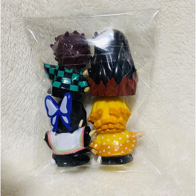 【新品】鬼滅の刃　人形すくい　ソフビィ　竈門炭治郎　ねずこ　善逸　しのぶ　4体 エンタメ/ホビーのおもちゃ/ぬいぐるみ(キャラクターグッズ)の商品写真