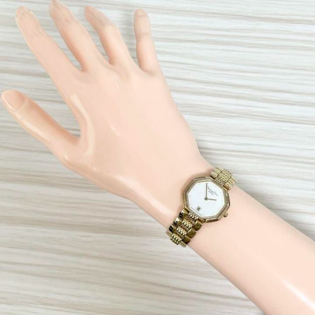 Christian Dior(クリスチャンディオール)の116 クリスチャンディオール時計　レディース腕時計　ゴールド　オクタゴン　希少 レディースのファッション小物(腕時計)の商品写真