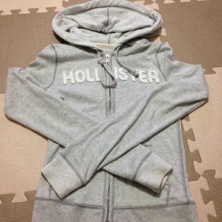 ホリスター(Hollister)のHOLLISTER薄手パーカー(パーカー)