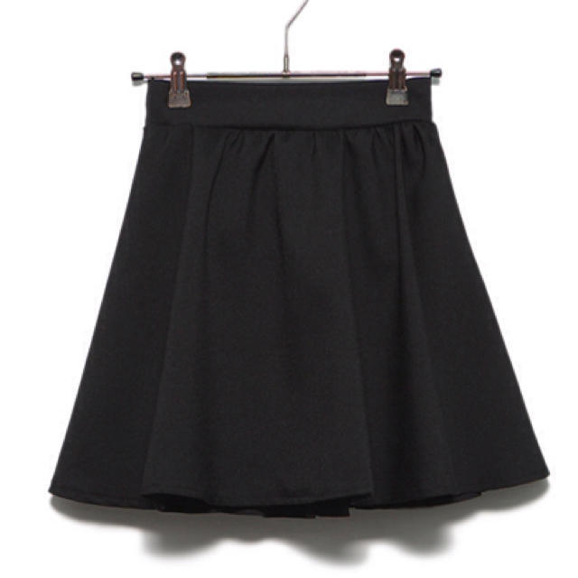 dholic(ディーホリック)のDHOLIC/フレアスカート(黒) レディースのスカート(ミニスカート)の商品写真