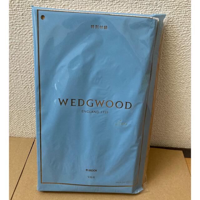 WEDGWOOD(ウェッジウッド)の【新品未開封】ウェッジウッド　ワイルドストロベリー柄ガーデントートバッグ レディースのバッグ(トートバッグ)の商品写真