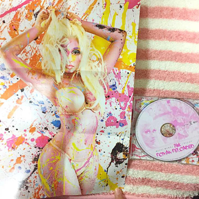 CD ニッキーミナージュ Pink FRIDAY ROMAN RELOADED エンタメ/ホビーのCD(ポップス/ロック(洋楽))の商品写真