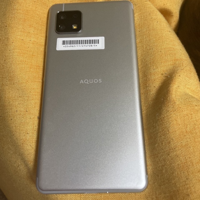 AQUOS sense4 SIMフリー