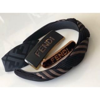 FENDI フェンディ パイソン カチューシャ 黒