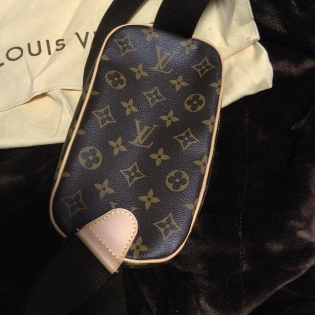 LOUIS VUITTON - 新品未使用☆LOUIS VUITTON 廃盤 ポシェット ...