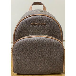 マイケルコース(Michael Kors)の美品　マイケルコース  リュック(リュック/バックパック)