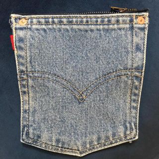 リーバイス(Levi's)のリーバイス　リメイクデニムポーチ(ポーチ)