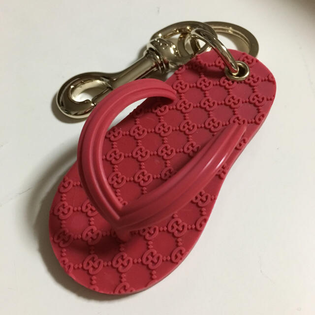 GUCCI - GUCCI ビーチサンダル キーホルダーの通販 by うに's