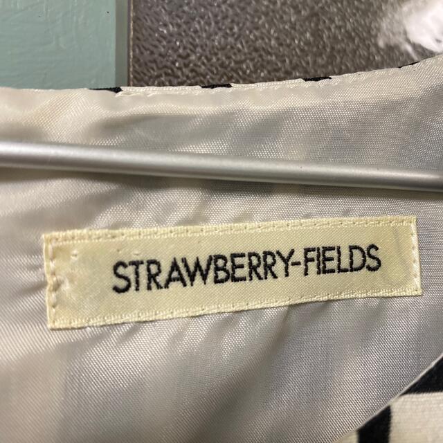 STRAWBERRY-FIELDS(ストロベリーフィールズ)のSTRAWBERRY FIELDS ワンピース レディースのワンピース(ひざ丈ワンピース)の商品写真